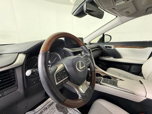 Used 2022 Lexus RX 350L FWD w/ Premium Package image 7
