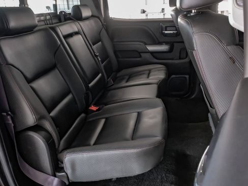 Used 2017 GMC Sierra 2500 SLT w/ All Terrain HD Package AWD/4WD image 33
