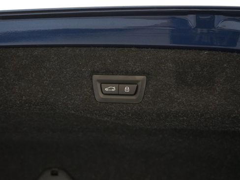 Used 2025 BMW 530i image 32