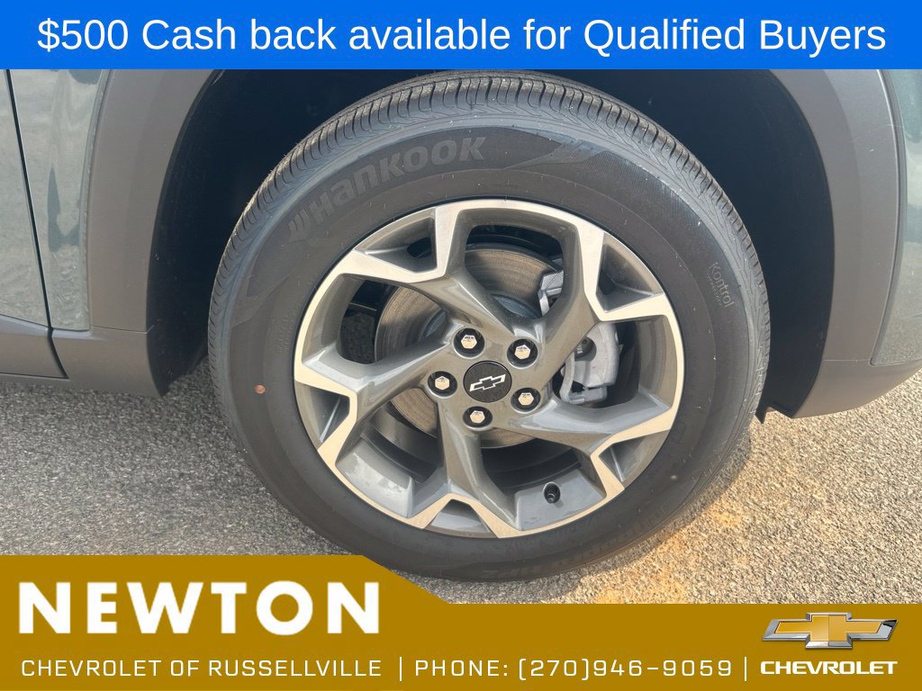 New 2026 Chevrolet Trax LT w/ Driver Confidence Package FWD image 41