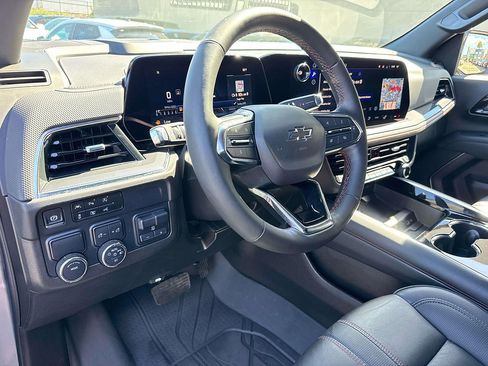 Used 2025 Chevrolet Tahoe RST w/ Comfort Package RWD image 31