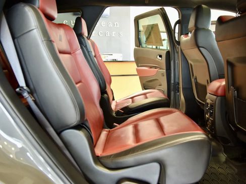 Used 2022 Dodge Durango R/T w/ Tow 'N Go Package AWD/4WD image 27