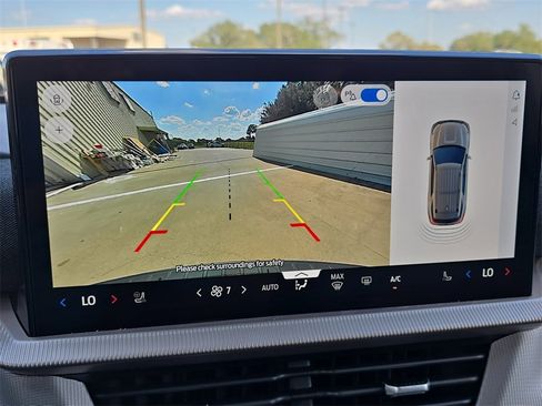 New 2025 Ford Explorer Active w/ Active Comfort Package image 23