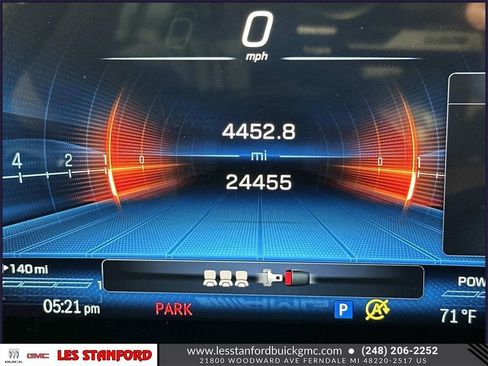 Used 2024 Mercedes-Benz C 43 AMG 4MATIC Sedan image 23