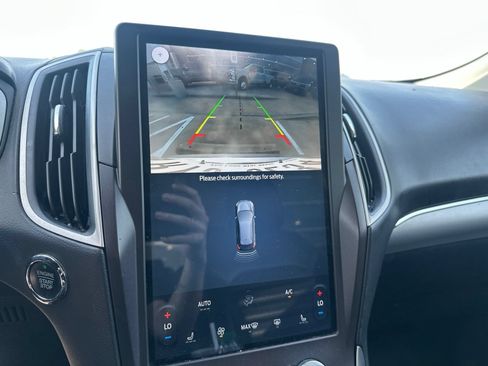 Used 2021 Ford Edge SEL FWD image 25