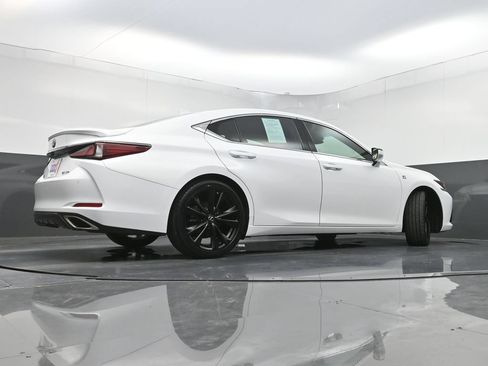 Used 2023 Lexus ES 350 F Sport w/ Accessory Package (Z2) FWD image 33