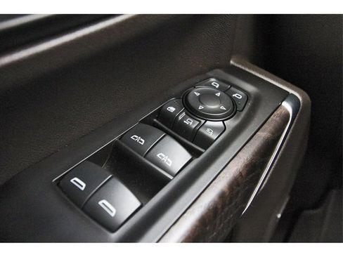 Used 2021 GMC Sierra 2500 Denali w/ Denali Ultimate Package image 20