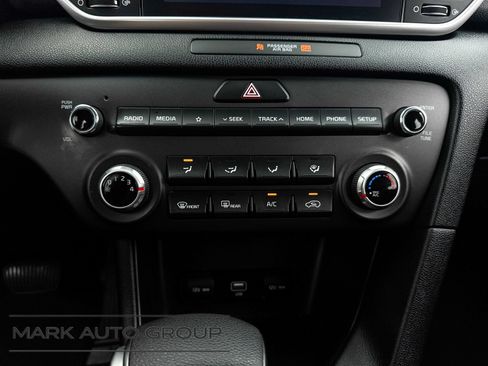 Used 2022 Kia Sportage LX FWD image 25