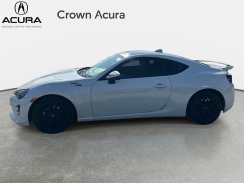 Used 2019 Toyota 86 RWD image 3