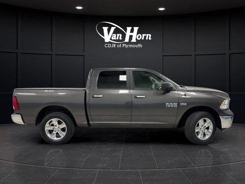 Used 2017 RAM 1500 Big Horn AWD/4WD image 2