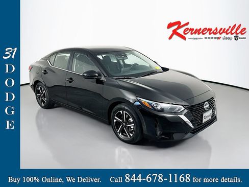 Used 2025 Nissan Sentra SV FWD image 1