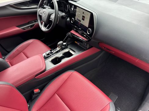 Certified 2025 Lexus NX 350h AWD w/ Accessory Package (2T) image 34