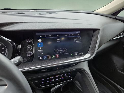 Used 2021 Buick Envision Preferred FWD image 16