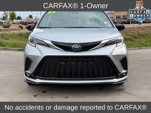 Used 2023 Toyota Sienna XSE w/ XSE Plus Package AWD/4WD image 2