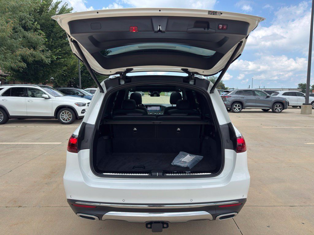 Certified 2025 Mercedes-Benz GLS 450 4MATIC image 18
