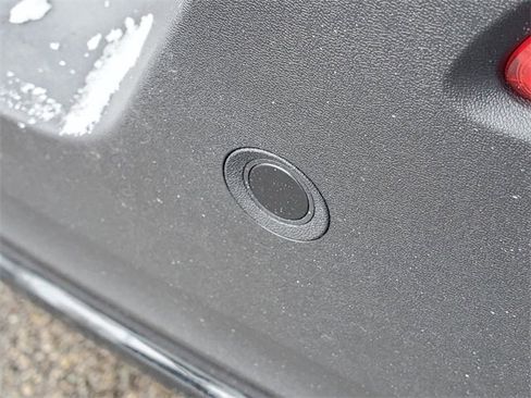 New 2026 Volvo XC40 B5 Plus w/ Protection Package Premier image 9