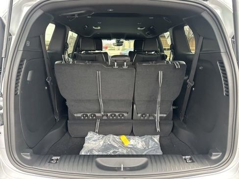 New 2026 Chrysler Pacifica Select image 15