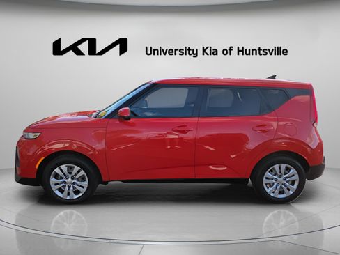 Used 2020 Kia Soul LX FWD image 6