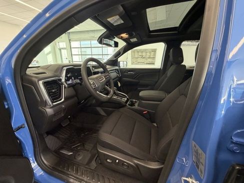 New 2026 GMC Canyon Elevation w/ Convenience Package image 13