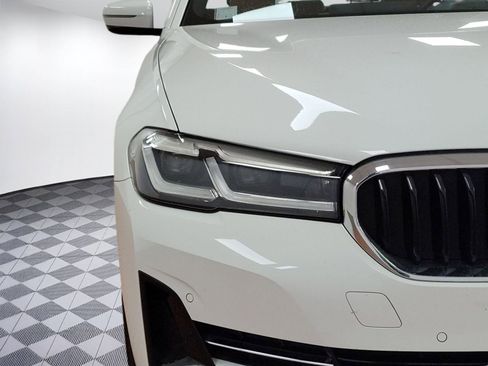 Certified 2022 BMW 530i xDrive w/ Premium Package image 10