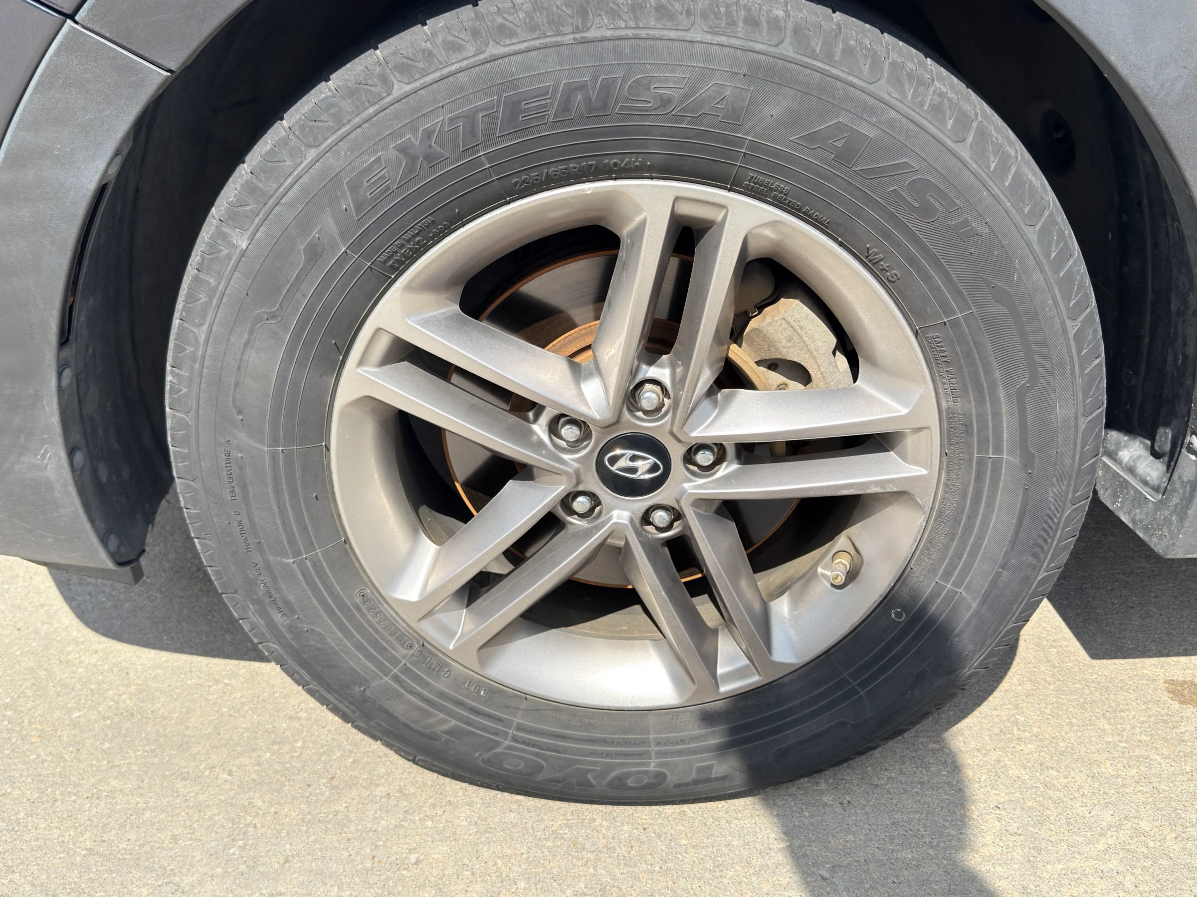 Used 2017 Hyundai Santa Fe Sport FWD image 31