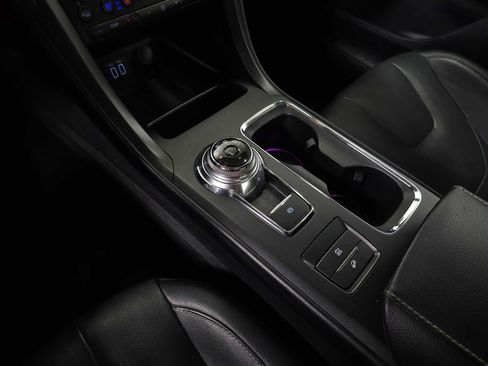 Used 2020 Ford Fusion Titanium FWD image 28