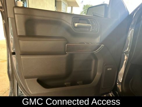 Used 2019 GMC Sierra 1500 SLT w/ SLT Premium Plus Package RWD image 44