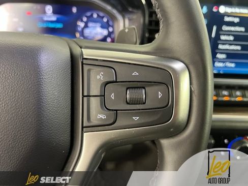 Used 2025 Chevrolet Silverado 1500 LT w/ Z71 Off-Road Package AWD/4WD image 17