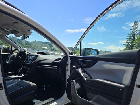 Used 2020 Subaru Crosstrek 2.0i Premium AWD/4WD image 28
