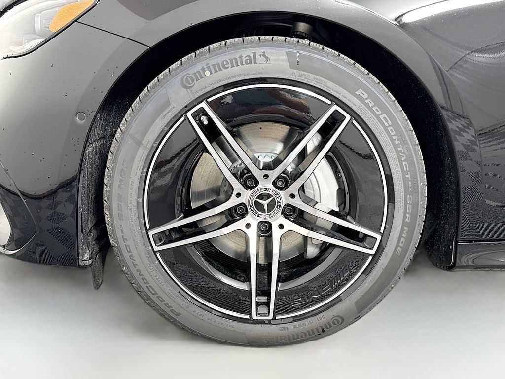 Used 2026 Mercedes-Benz E 350 4MATIC Sedan image 31