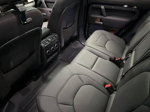New 2026 Land Rover Defender 130 X-Dynamic SE AWD/4WD image 22