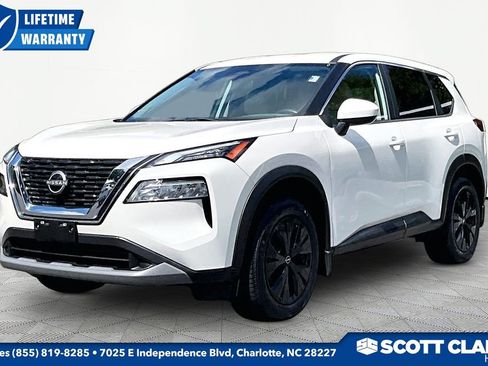 Used 2023 Nissan Rogue SV AWD/4WD image 3