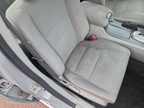 Used 2012 Honda Accord LX image 16