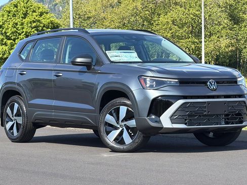 New 2026 Volkswagen Taos S AWD/4WD image 1