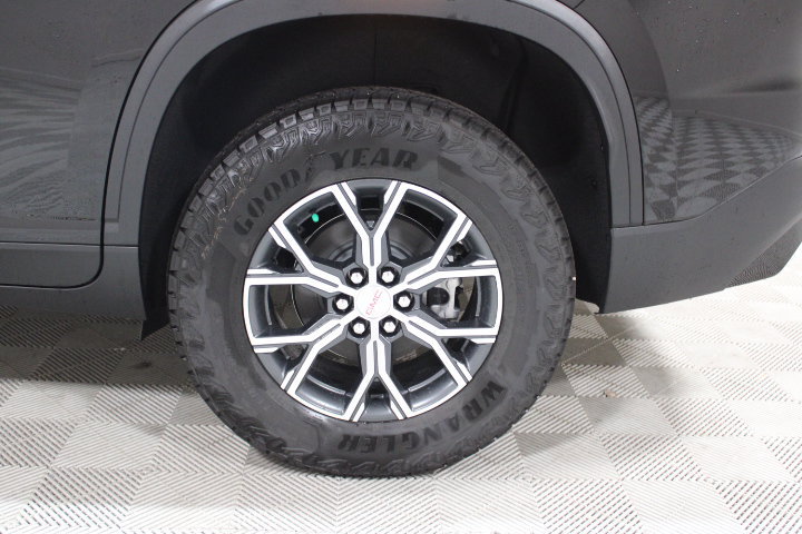 New 2026 GMC Acadia AT4 w/ Luxury Package AWD/4WD image 44