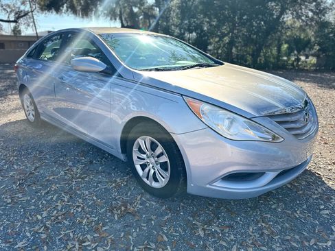 Used 2012 Hyundai Sonata GLS image 3