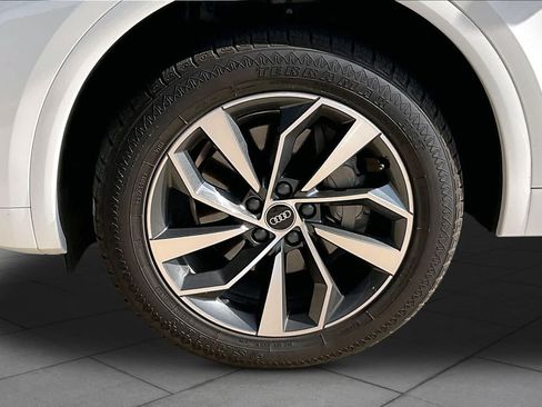Used 2023 Audi Q5 2.0T Premium Plus AWD/4WD image 10