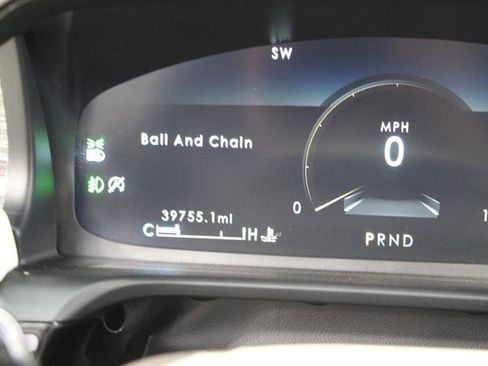 Used 2023 Lincoln Aviator Black Label w/ Class IV Trailer Tow Package image 22