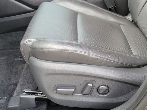 Used 2019 Hyundai Tucson Limited image 17