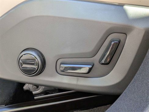 New 2026 Volvo XC60 B5 Plus w/ Protection Package Premier image 24