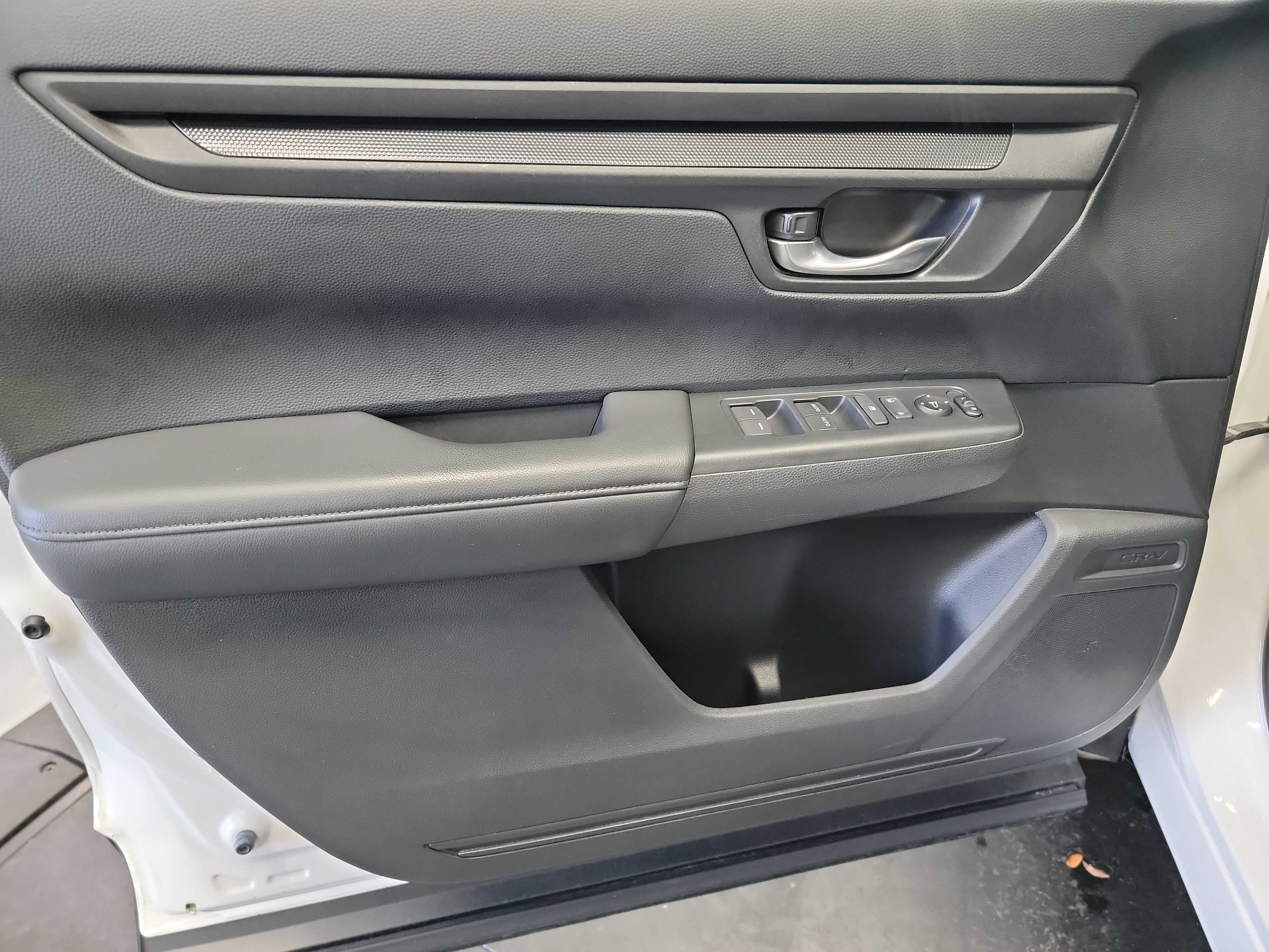 Used 2023 Honda CR-V EX image 13