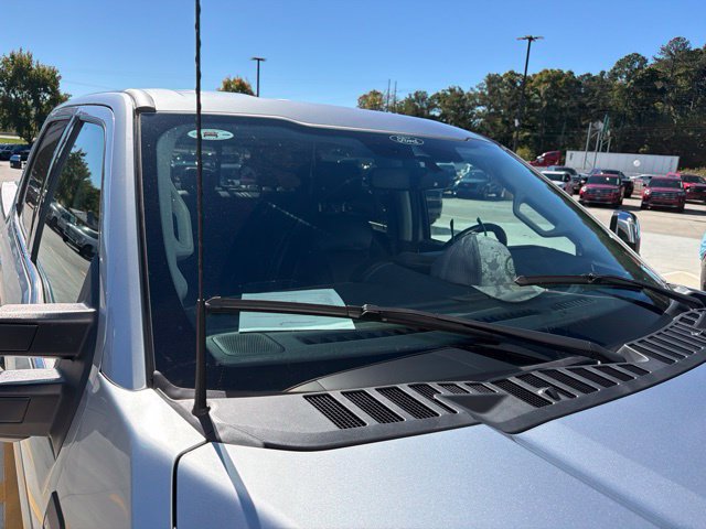 Used 2024 Ford F250 Lariat w/ Lariat Ultimate Package AWD/4WD image 18