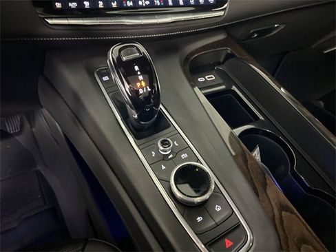 Used 2021 Cadillac Escalade ESV Sport Platinum image 16