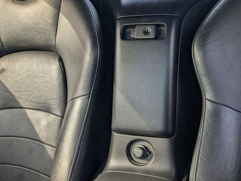 Used 2005 Honda S2000 Convertible 2D image 45