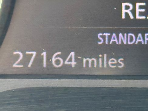 Used 2022 Nissan Rogue SV FWD image 23