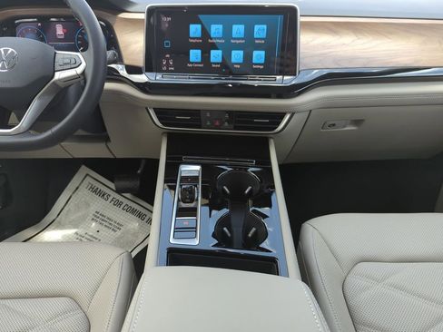 New 2026 Volkswagen Atlas SE FWD image 23