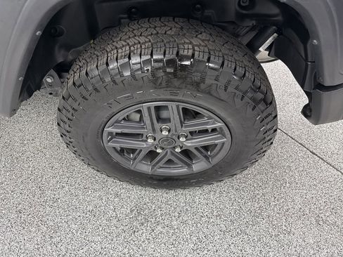 Used 2024 Jeep Wrangler Sport S image 8