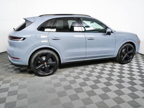 New 2026 Porsche Cayenne AWD/4WD image 28