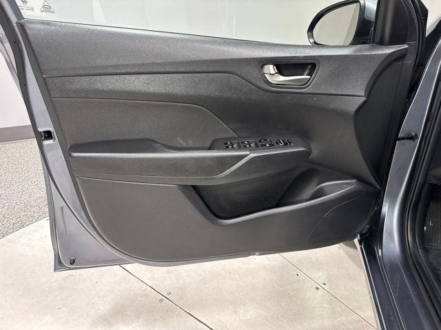 Used 2020 Hyundai Accent SE FWD image 8