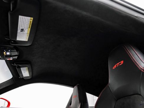 Used 2022 Porsche 911 GT3 image 39